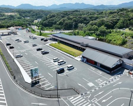 f7e0d464-c9b0-4557-900d-f267058685b2 ★.jpg